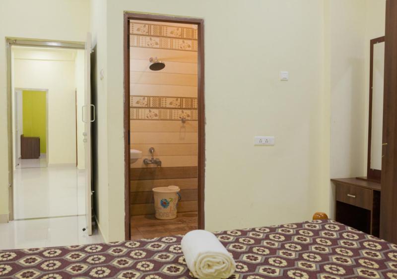 Hotel Aalayam Tiruvannāmalai Esterno foto