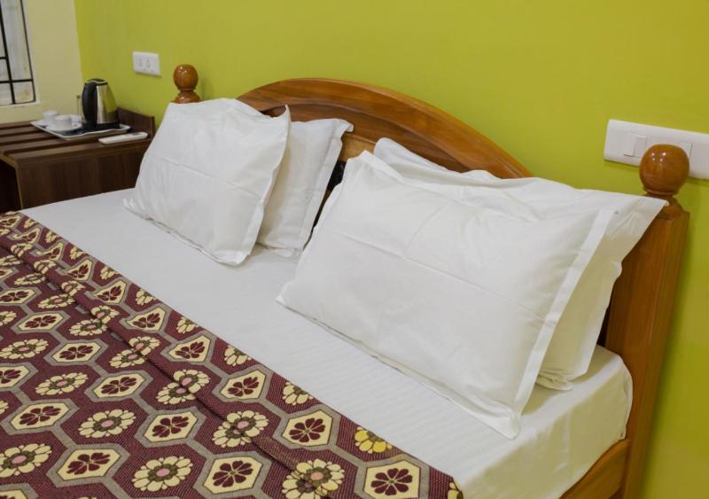Hotel Aalayam Tiruvannāmalai Esterno foto