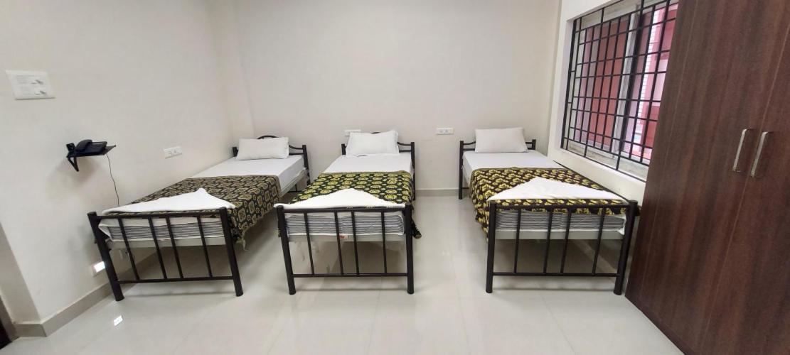 Hotel Aalayam Tiruvannāmalai Esterno foto